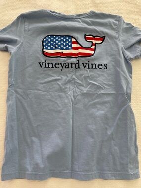 Vineyard Vines Whale Tee - Light Blue with American USA  Flag Graphic m 10/12